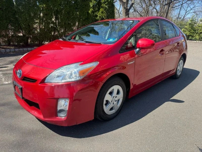 2010 Toyota Prius 3rd Gen - Image 3 of 12