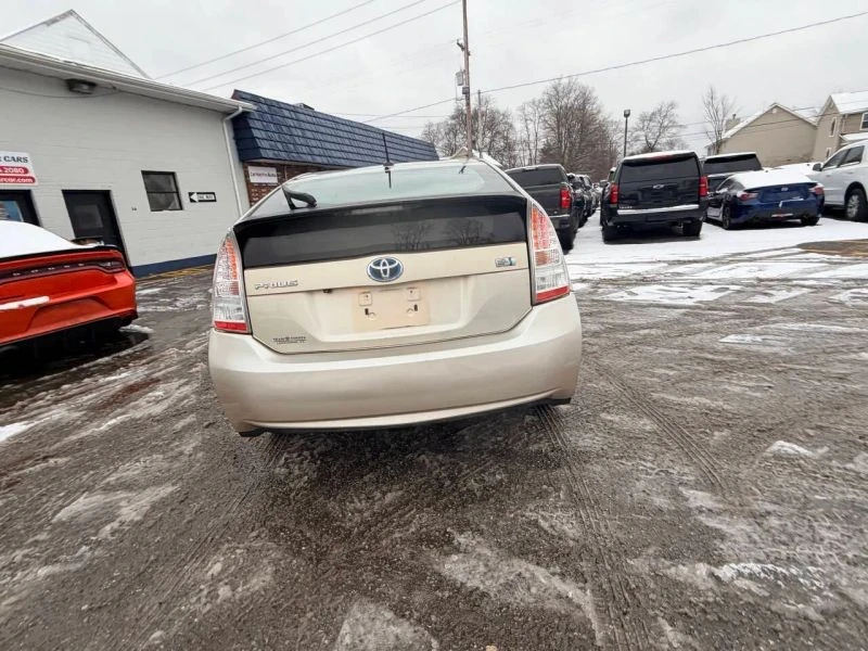 2010 Toyota Prius 3rd Gen - Image 12 of 12