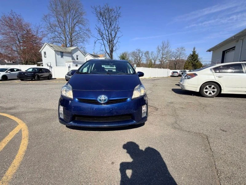 2010 Toyota Prius 3rd Gen - Image 5 of 12