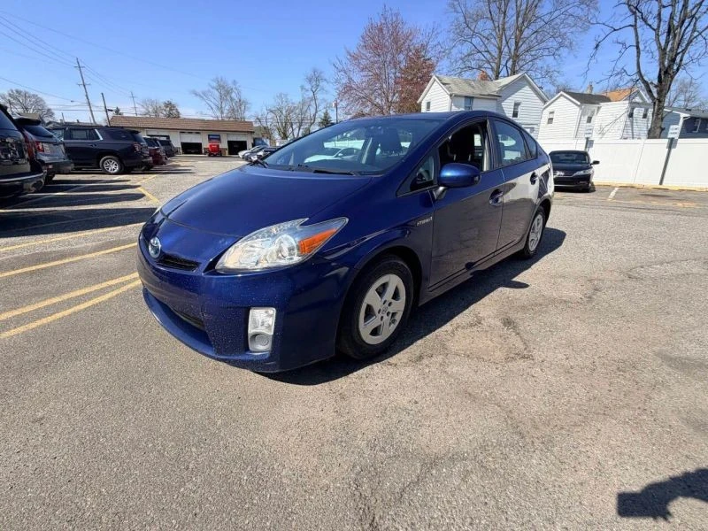 2010 Toyota Prius 3rd Gen - Image 11 of 12