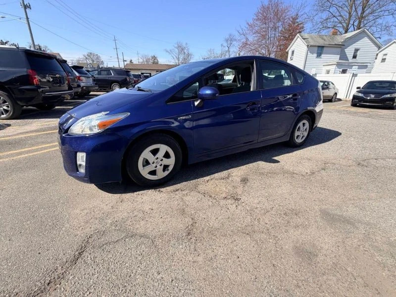 2010 Toyota Prius 3rd Gen - Image 10 of 12