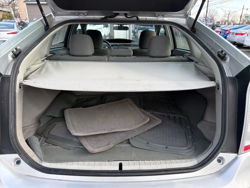 2010 Toyota Prius 3rd Gen - Image 12 of 12