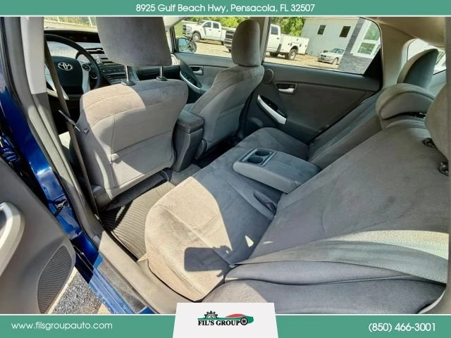 2010 Toyota Prius 3rd Gen - Image 12 of 12