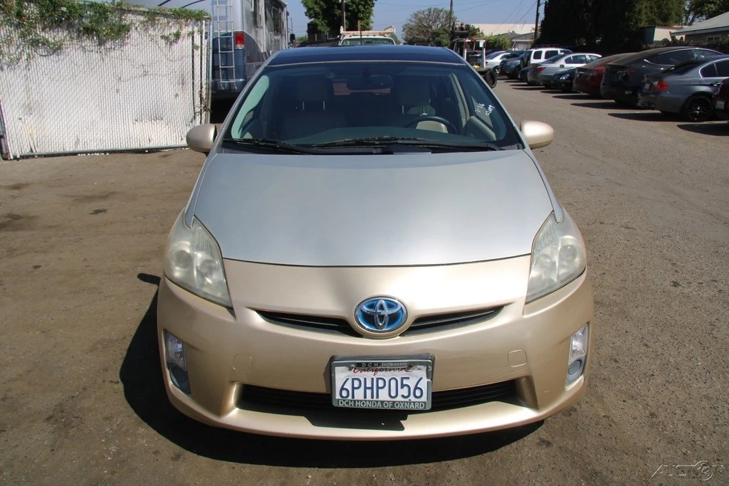 2010 Toyota Prius 3rd Gen - Image 11 of 21