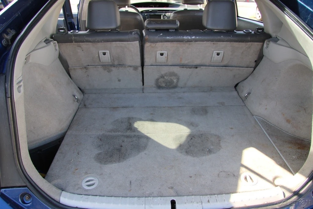 2010 Toyota Prius 3rd Gen - Image 20 of 21