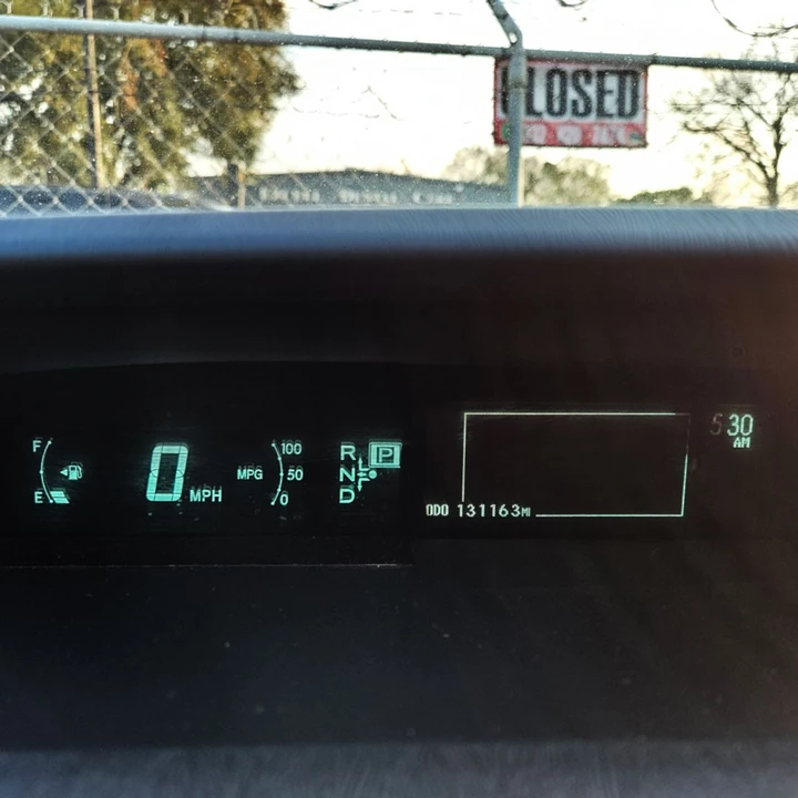 2010 Toyota Prius 3rd Gen - Image 11 of 12