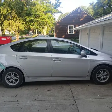 2010 Toyota Prius LE Hatchback