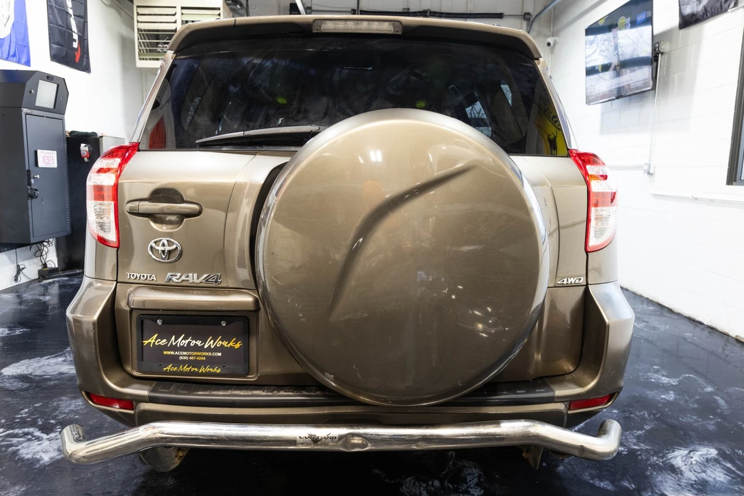 2010 Toyota RAV4 3rd Gen - Image 11 of 21