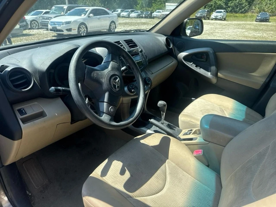2010 Toyota RAV4 3rd Gen - Image 6 of 12