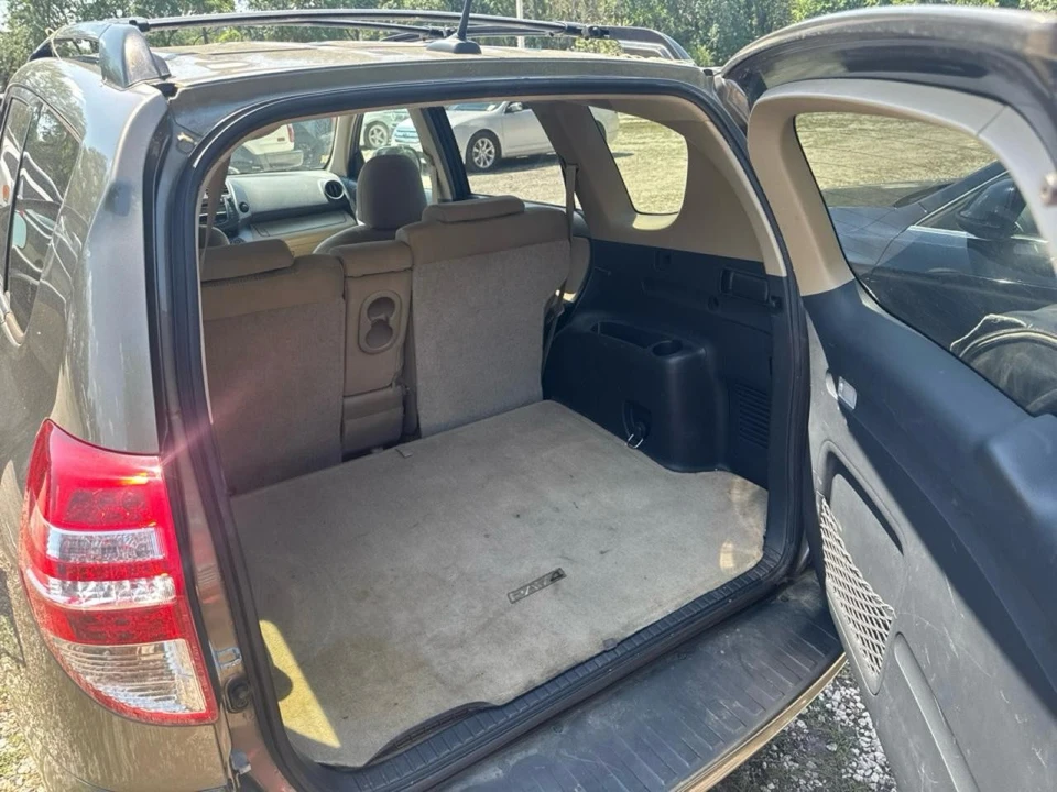 2010 Toyota RAV4 3rd Gen - Image 11 of 12