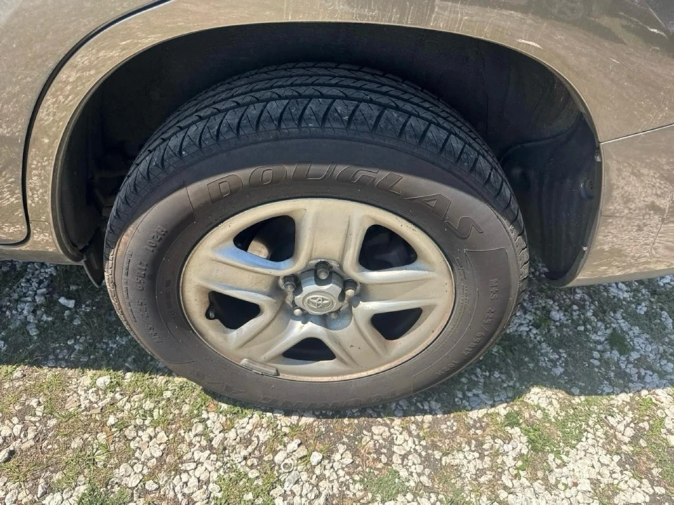 2010 Toyota RAV4 3rd Gen - Image 12 of 12