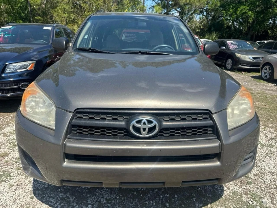 2010 Toyota RAV4 3rd Gen - Image 5 of 12