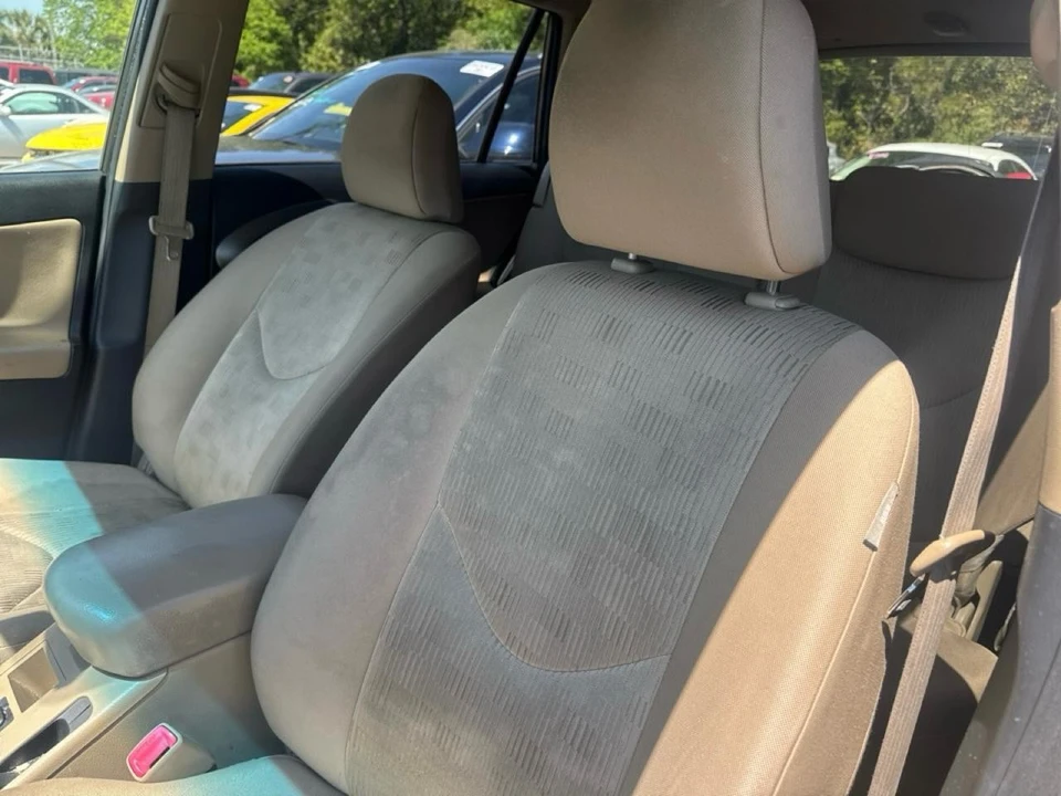 2010 Toyota RAV4 3rd Gen - Image 7 of 12
