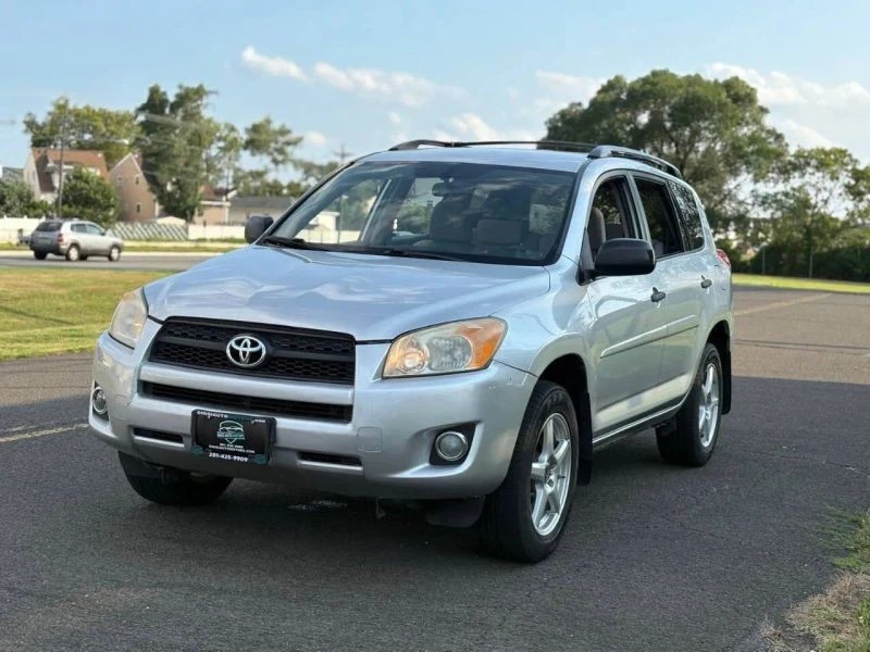 2010 Toyota RAV4 3rd Gen - Image 4 of 12