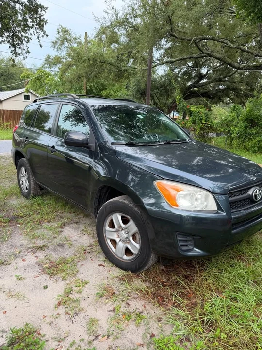 2010 Toyota RAV4 3rd Gen - Image 4 of 9