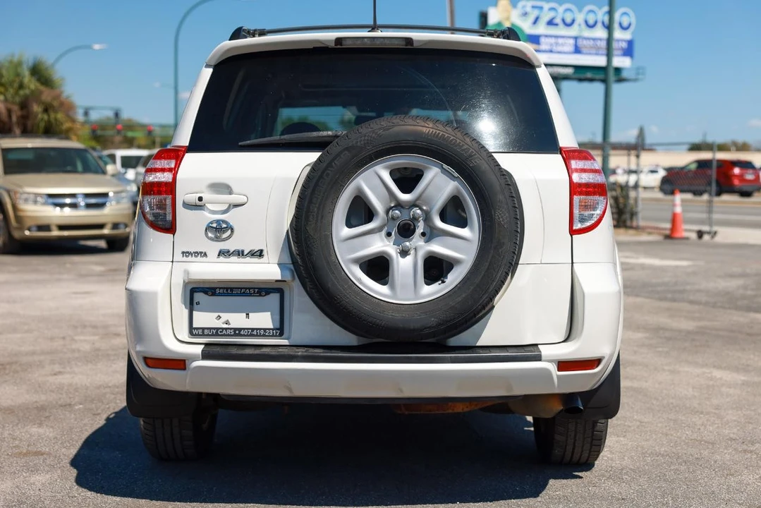 2010 Toyota RAV4 3rd Gen - Image 7 of 21