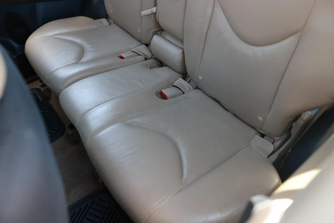 2010 Toyota RAV4 3rd Gen - Image 10 of 21