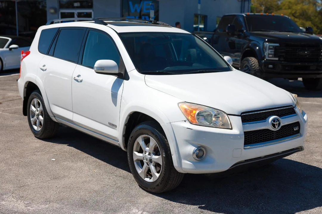 2010 Toyota RAV4 3rd Gen - Image 15 of 21