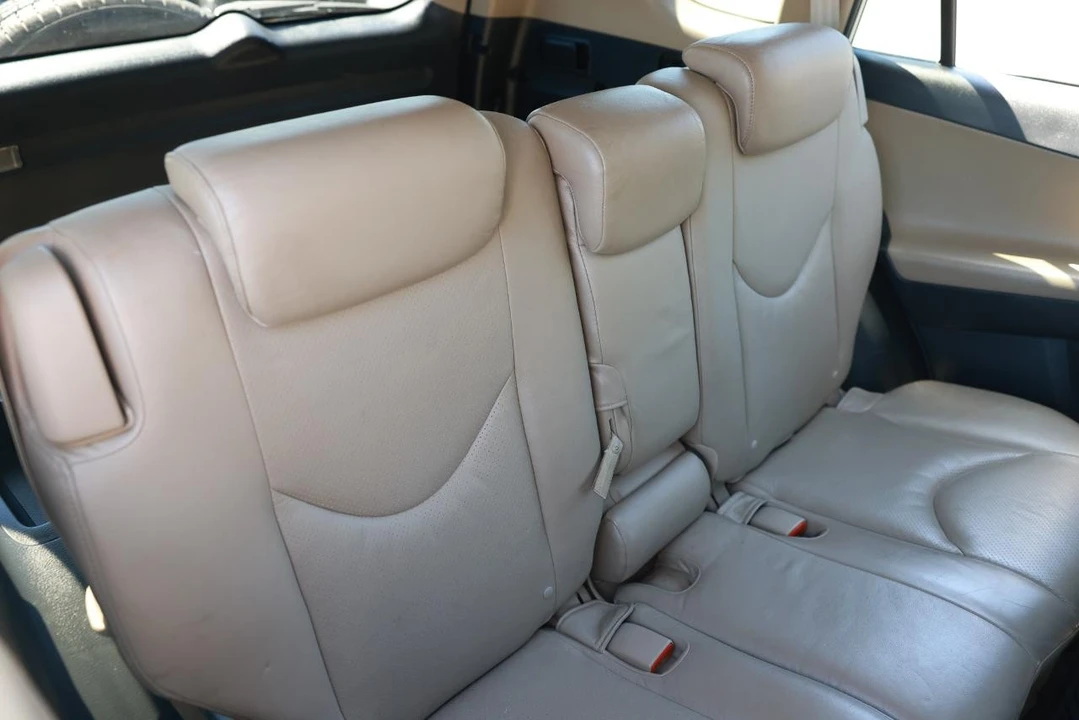 2010 Toyota RAV4 3rd Gen - Image 14 of 21