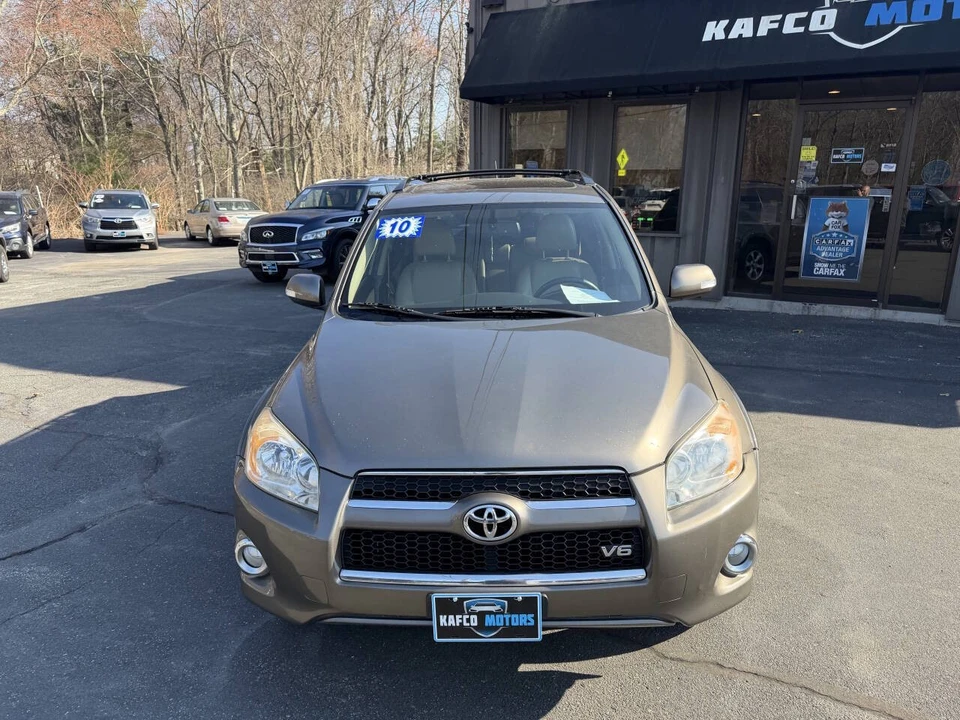 2010 Toyota RAV4 3rd Gen - Image 10 of 21