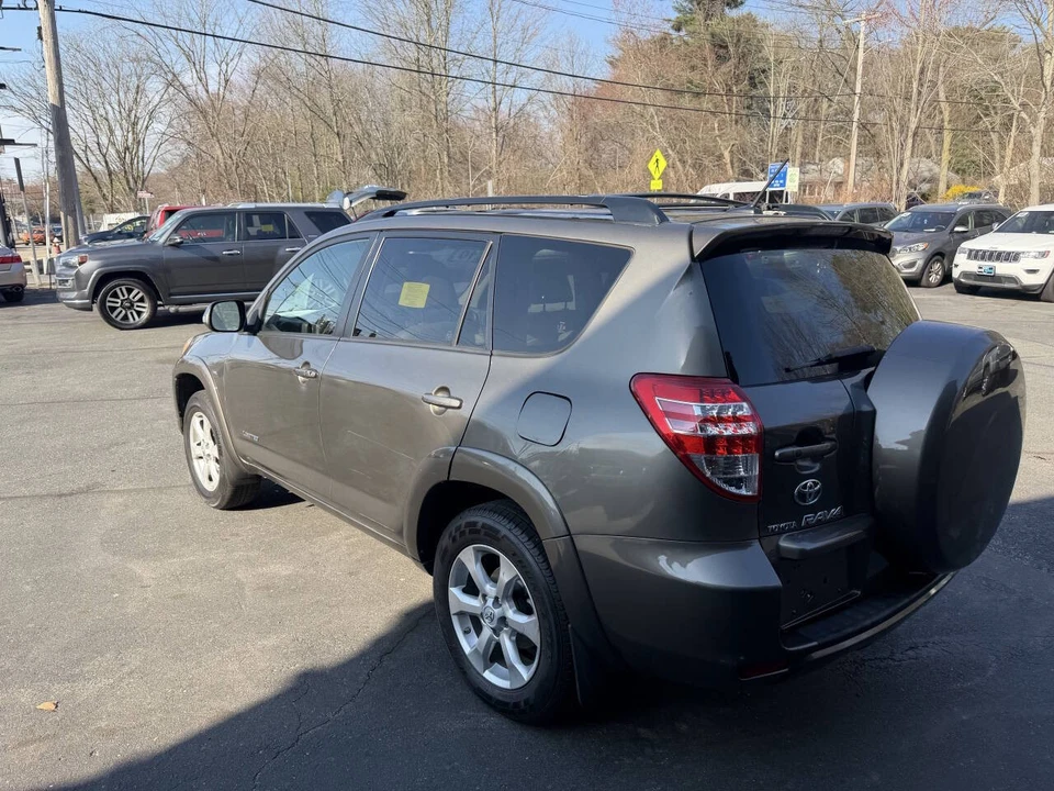 2010 Toyota RAV4 3rd Gen - Image 5 of 21