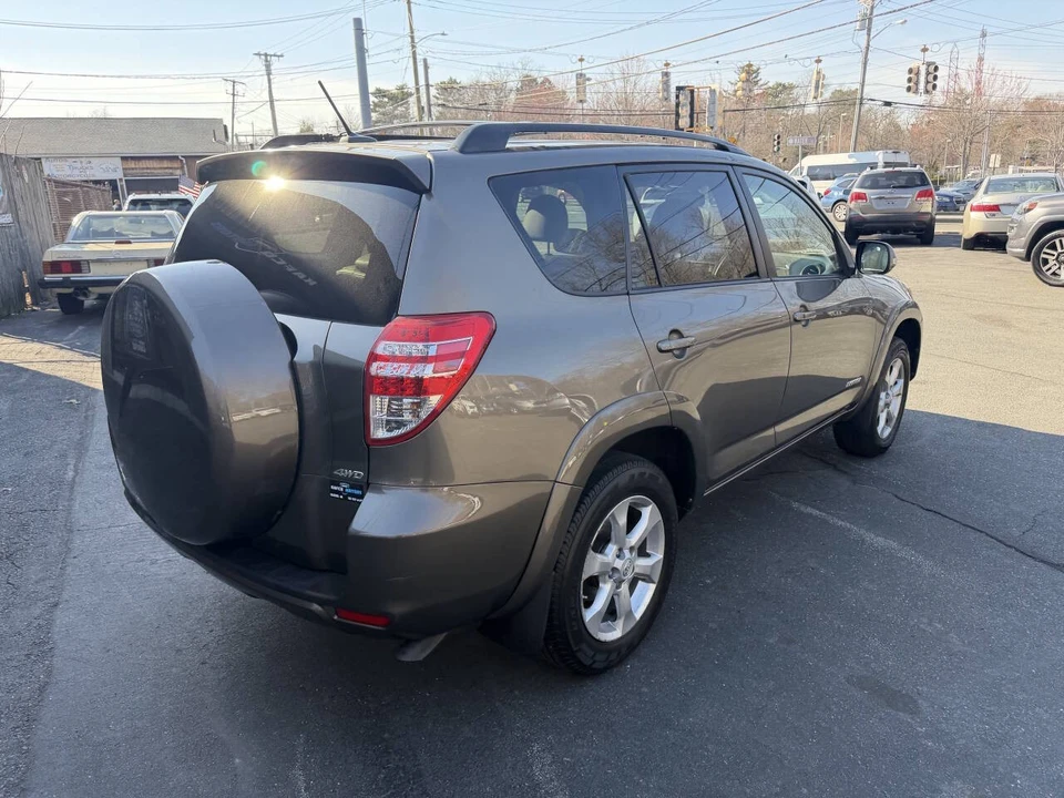 2010 Toyota RAV4 3rd Gen - Image 7 of 21
