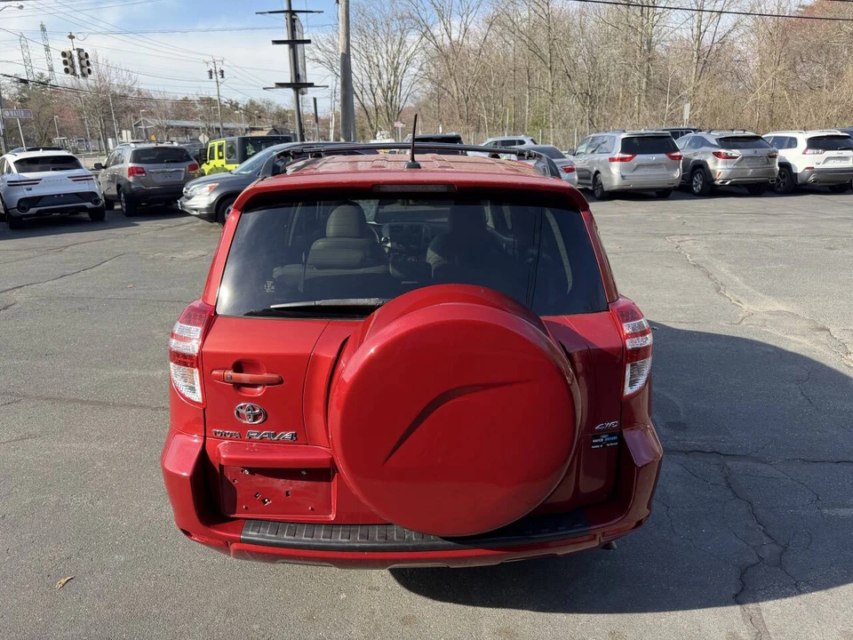 2010 Toyota RAV4 3rd Gen - Image 11 of 21