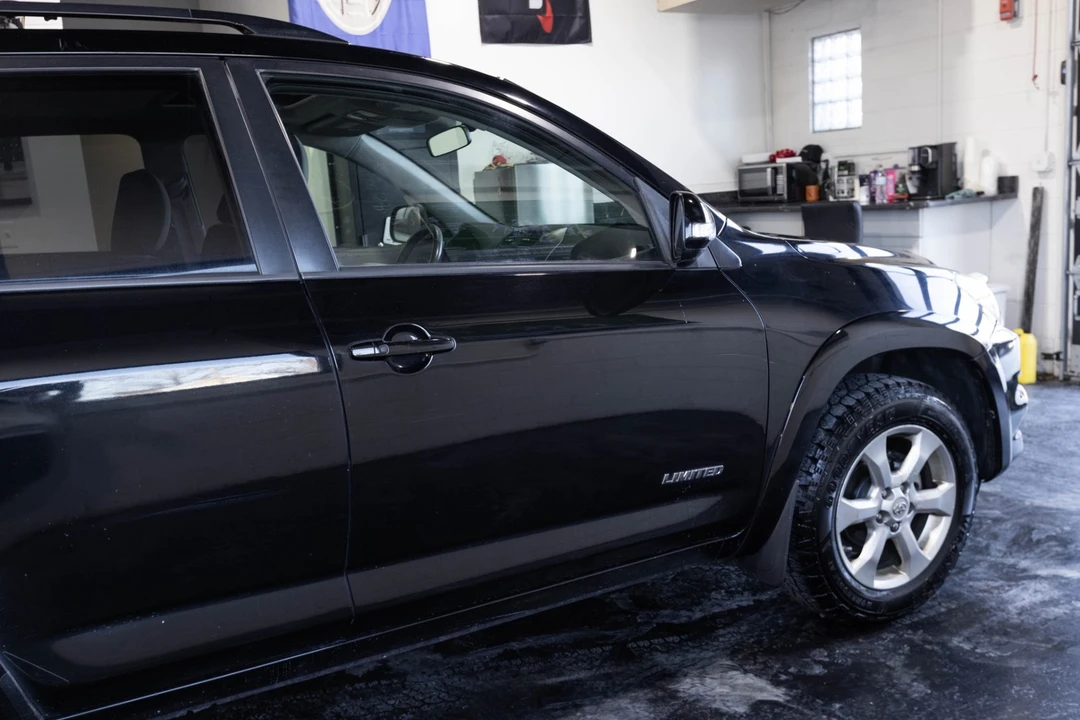 2010 Toyota RAV4 3rd Gen - Image 15 of 21