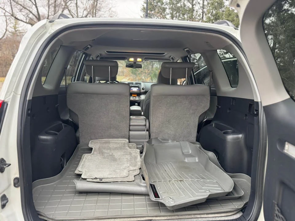 2010 Toyota RAV4 3rd Gen - Image 12 of 19