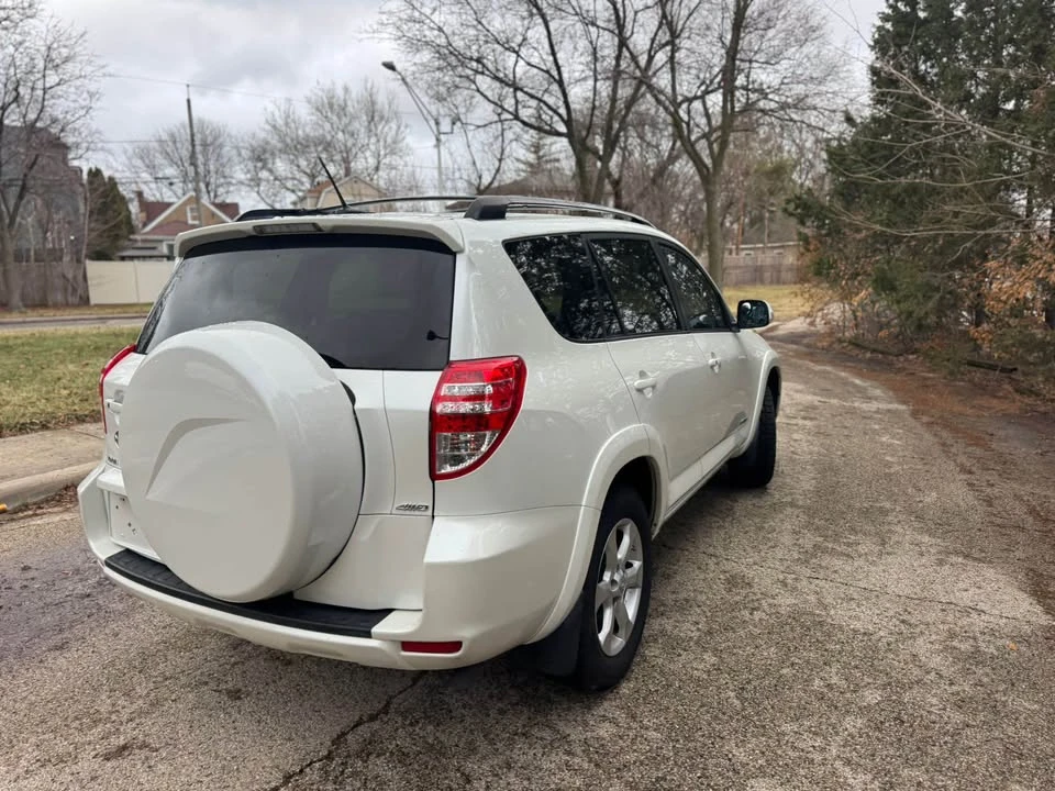 2010 Toyota RAV4 3rd Gen - Image 6 of 19