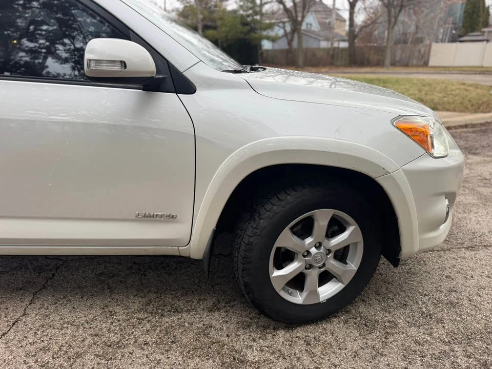 2010 Toyota RAV4 3rd Gen - Image 7 of 19