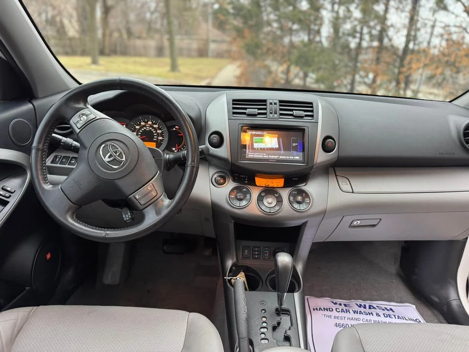 2010 Toyota RAV4 3rd Gen - Image 13 of 19