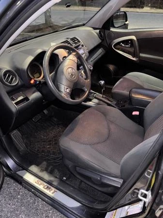 2010 Toyota RAV4 3rd Gen - Image 10 of 11