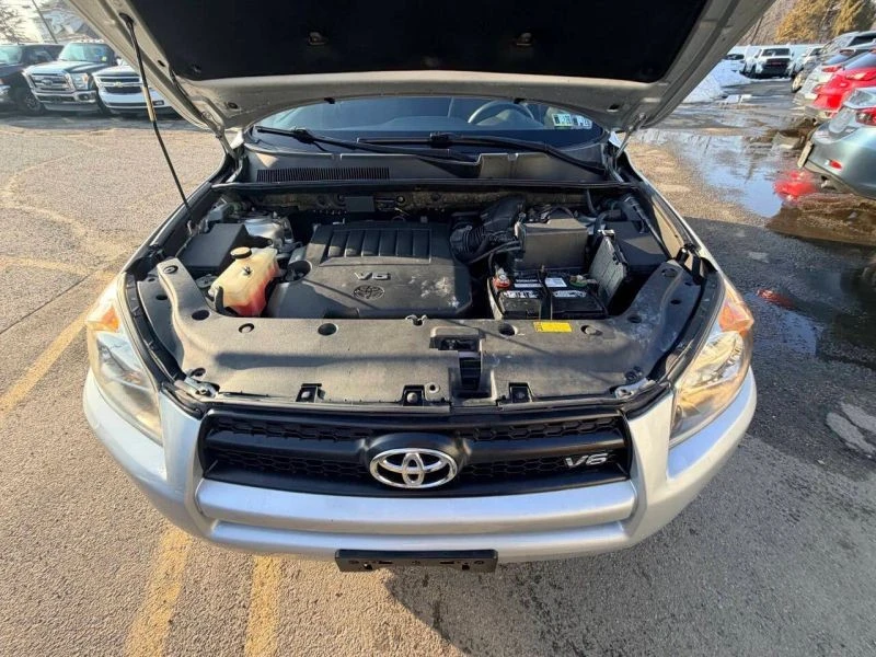 2010 Toyota RAV4 3rd Gen - Image 11 of 12