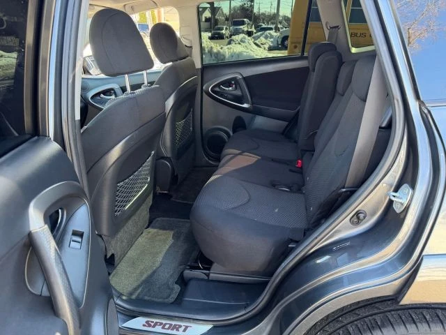 2010 Toyota RAV4 3rd Gen - Image 12 of 15