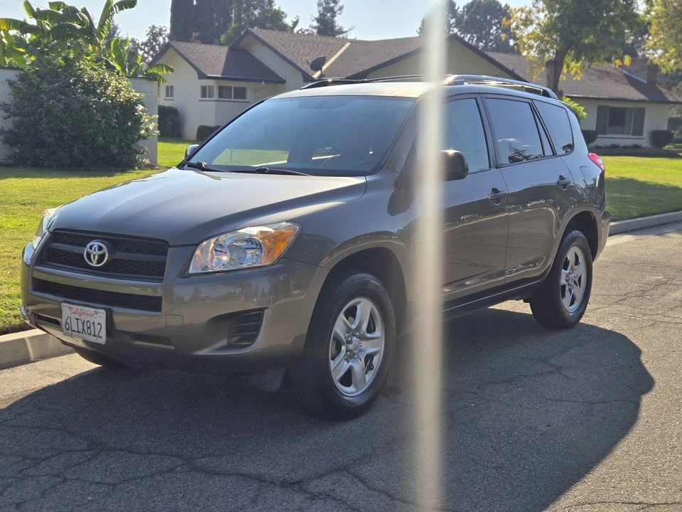 2010 Toyota RAV4 3rd Gen - Image 2 of 11