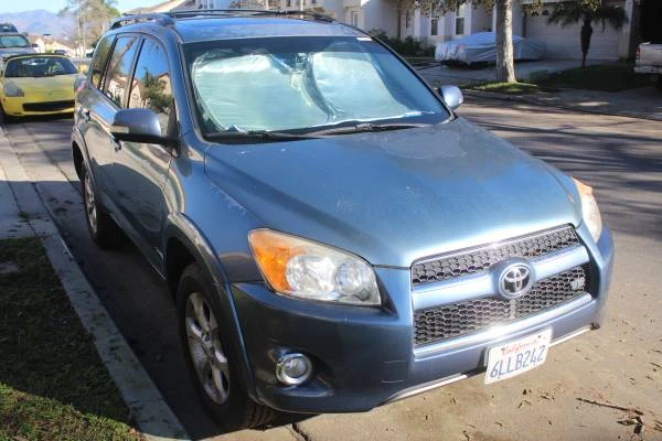 2010 Toyota RAV4 3rd Gen - Image 5 of 12