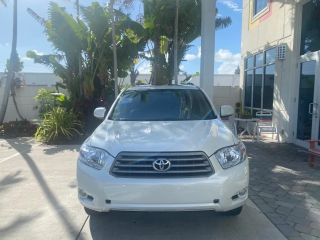 2010 Toyota Highlander - Image 3 of 21