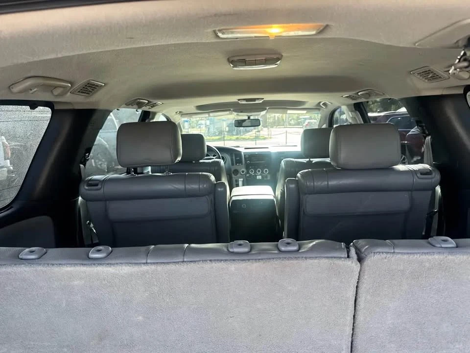 2010 Toyota Sequoia 2nd Gen - Image 15 of 17