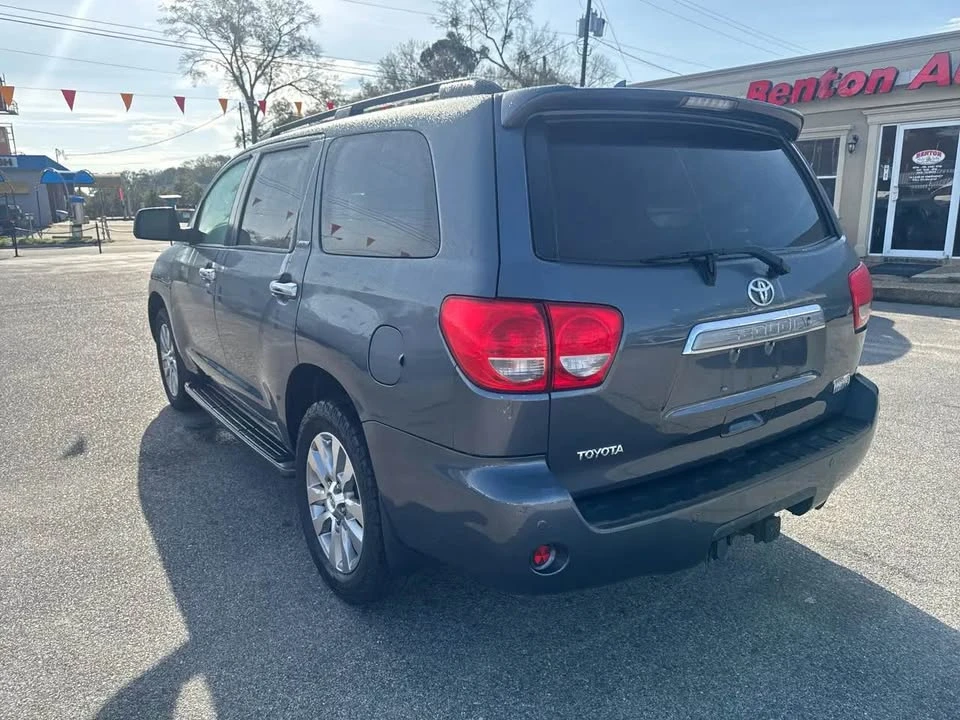 2010 Toyota Sequoia 2nd Gen - Image 17 of 17