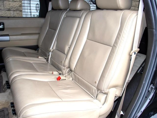 2010 Toyota Sequoia 2nd Gen - Image 13 of 21