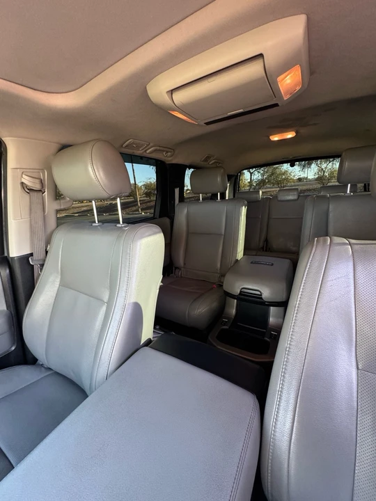 2010 Toyota Sequoia 2nd Gen - Image 17 of 18