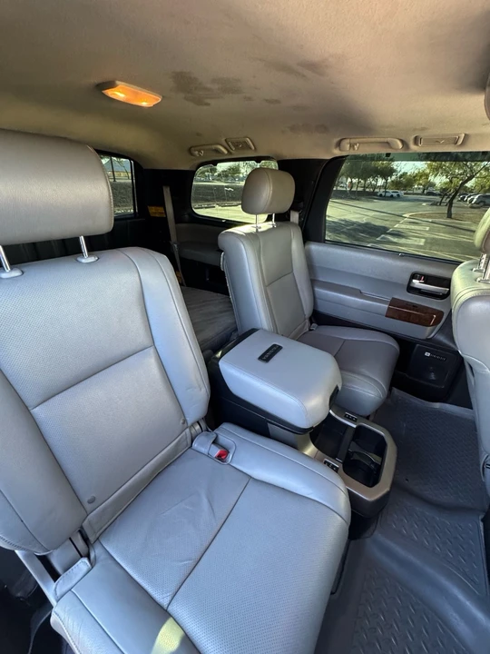 2010 Toyota Sequoia 2nd Gen - Image 15 of 18