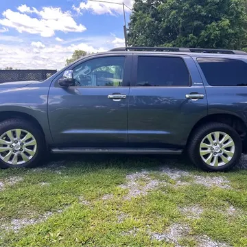 2010 Toyota Sequoia Platinum