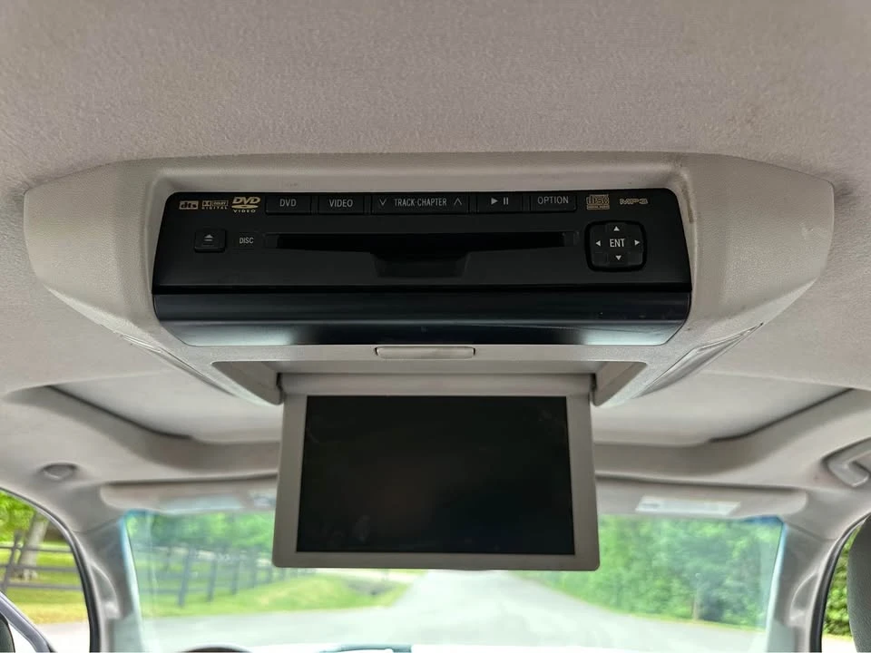 2010 Toyota Sequoia 2nd Gen - Image 19 of 20