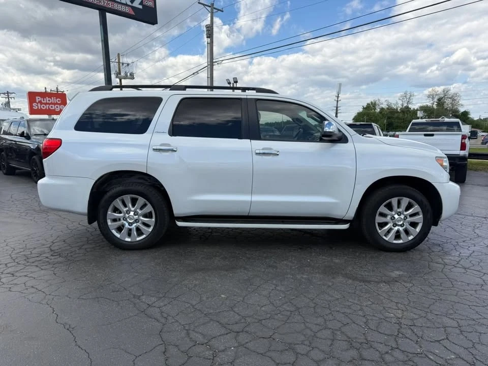 2010 Toyota Sequoia 2nd Gen - Image 2 of 17