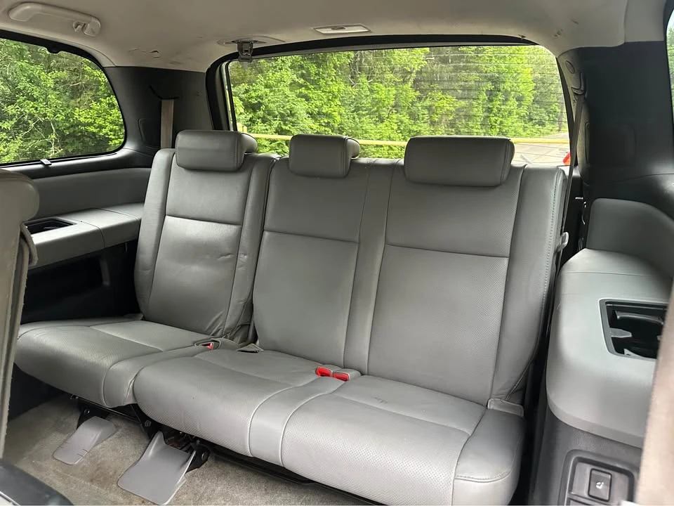 2010 Toyota Sequoia 2nd Gen - Image 9 of 20