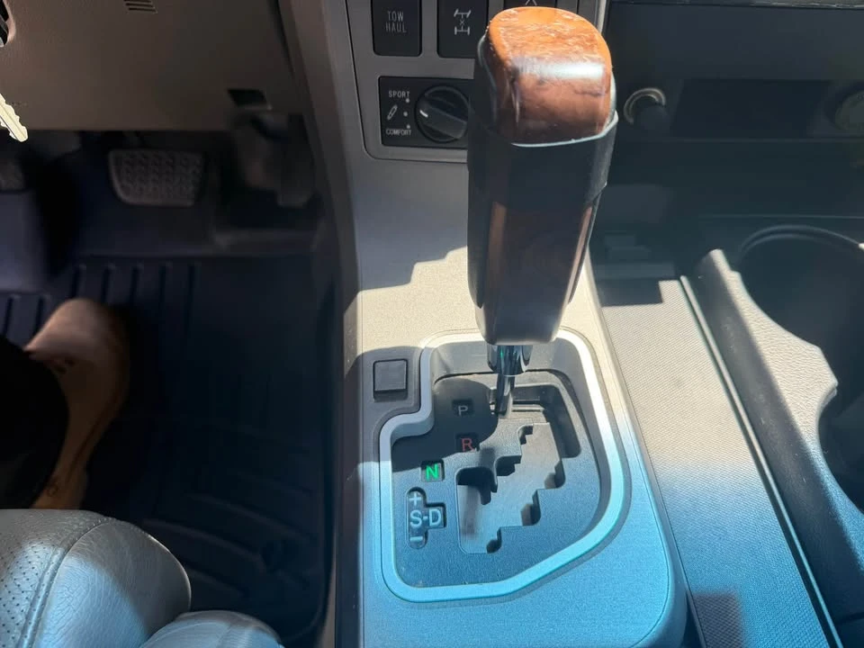 2010 Toyota Sequoia 2nd Gen - Image 18 of 20