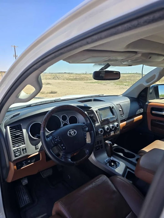 2010 Toyota Sequoia 2nd Gen - Image 12 of 13