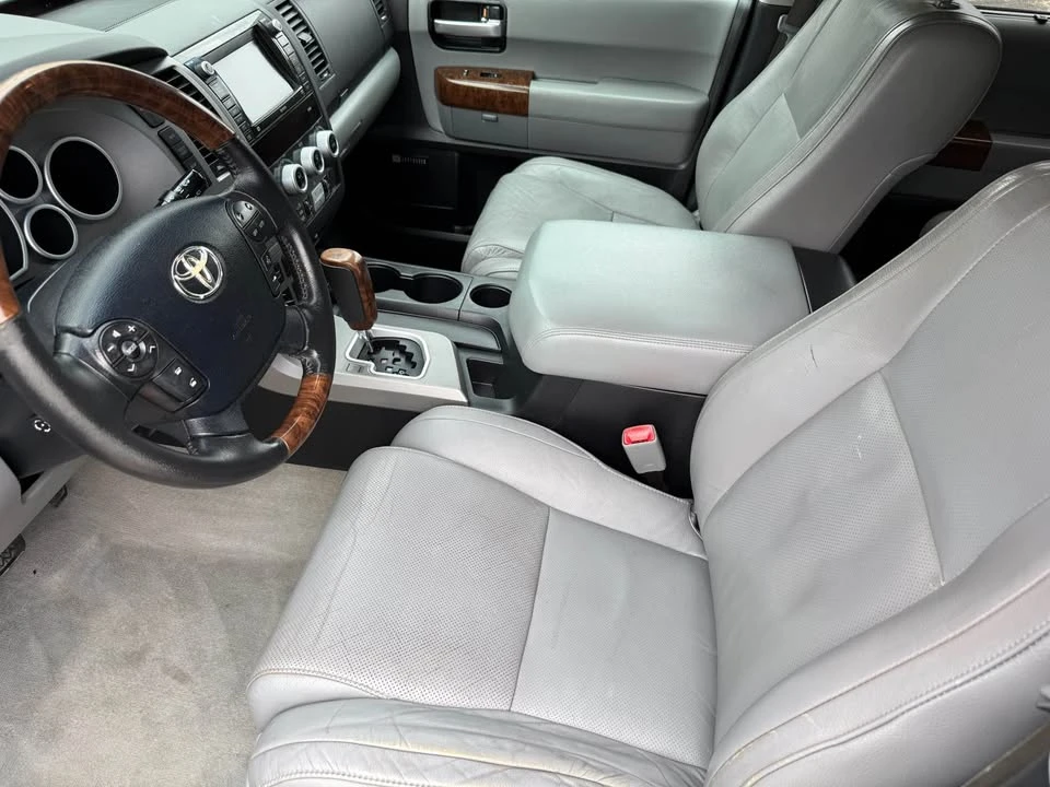 2010 Toyota Sequoia 2nd Gen - Image 10 of 19